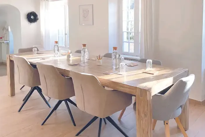 A_LA-FRAICHE-séminaire-bureau-privé-coworking-salle-de-reunion